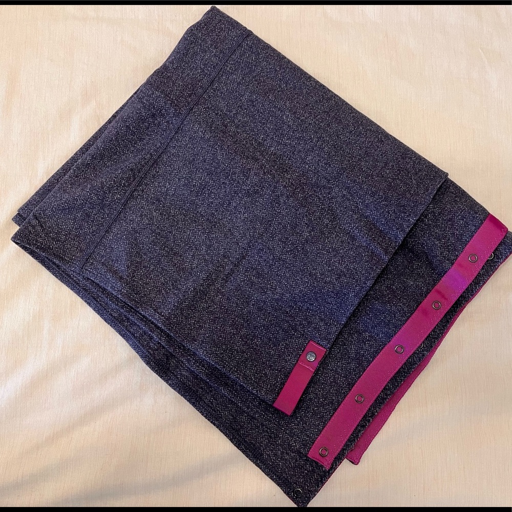 Lululemon Vinyasa Scarf